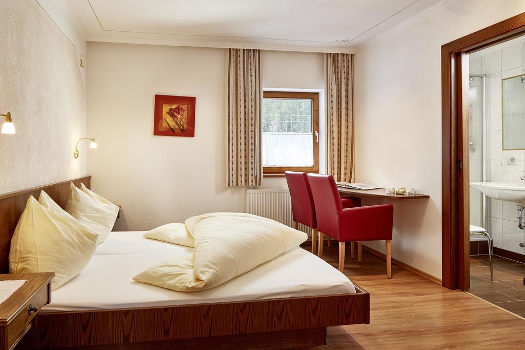 Alpengasthof Enzingerboden Hotel Værelse billede